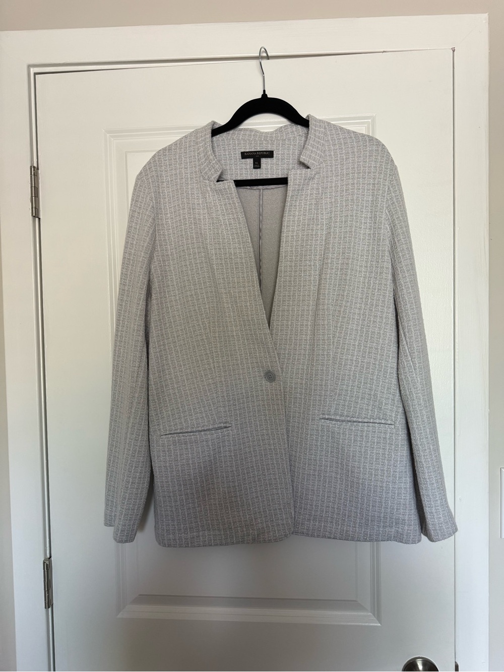 Banana Republic Light Gray Textured Women's Blazer